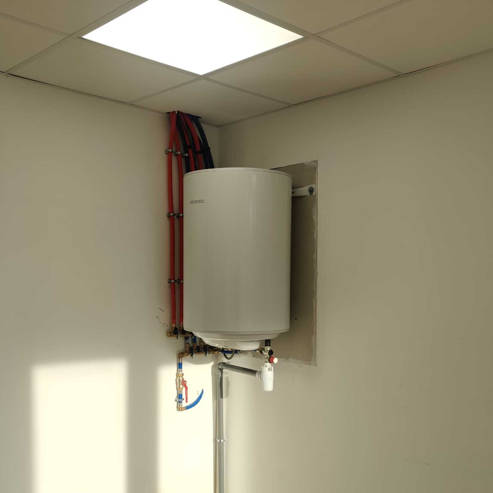 Installation chauffe eay Rennes remplacement cumulus et ballon eau chaude